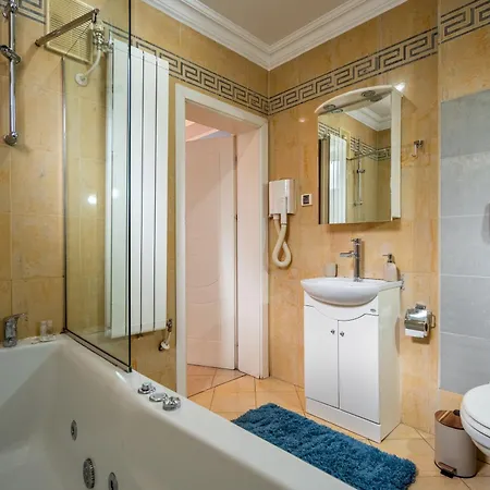 Apartament Renovated Boutique Petrus *