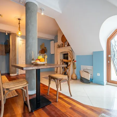 Renovated Boutique Petrus *