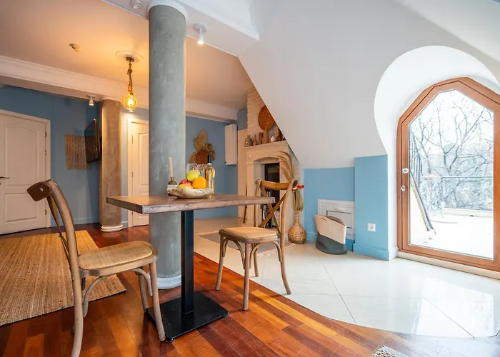 Renovated Boutique Petrus *