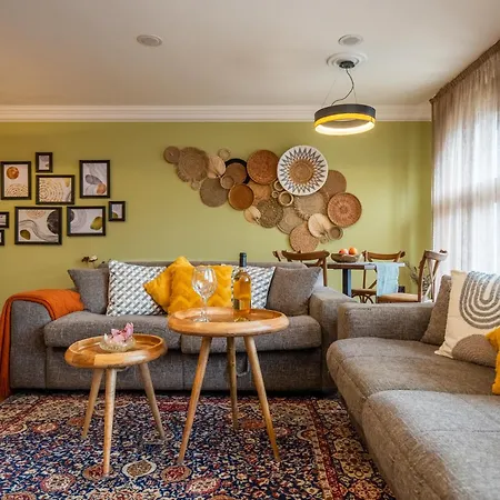 Renovated Boutique Petrus Apartament