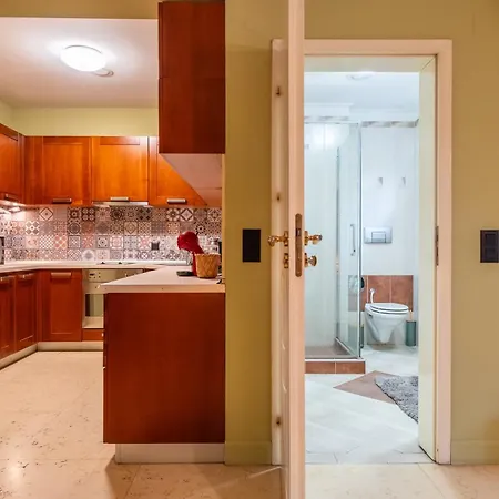 Renovated Boutique Petrus Appartement *