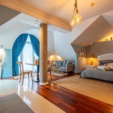 Renovated Boutique Petrus *