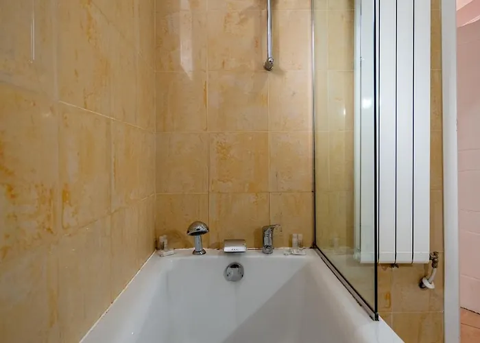 Renovated Boutique Petrus *