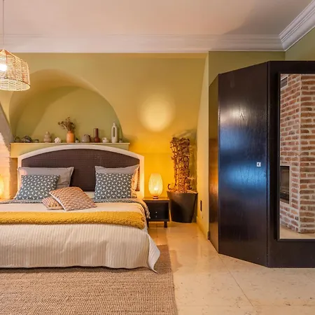 Апартаменты Renovated Boutique Petrus *
