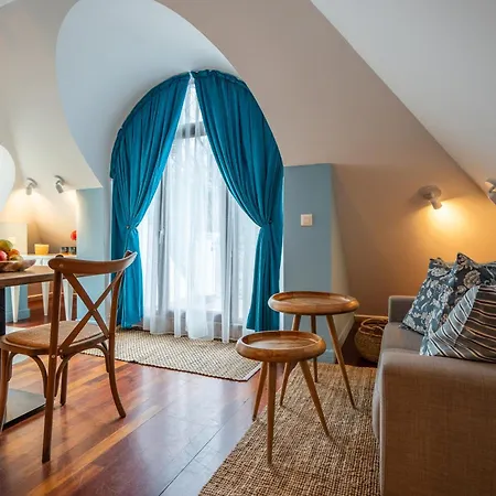 Renovated Boutique Petrus Апартаменты София