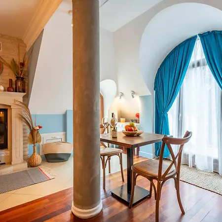 Апартаменты Renovated Boutique Petrus